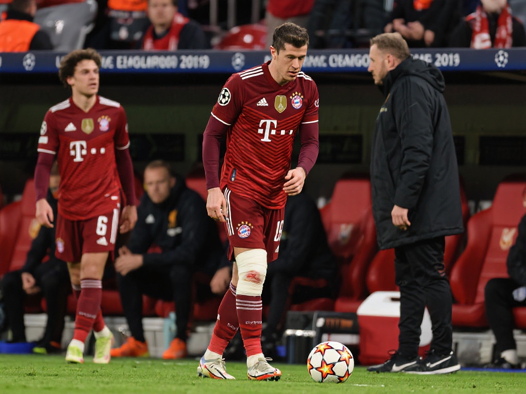 中国国家女子足球队集体瞻仰中共一大会址缅怀革命历史